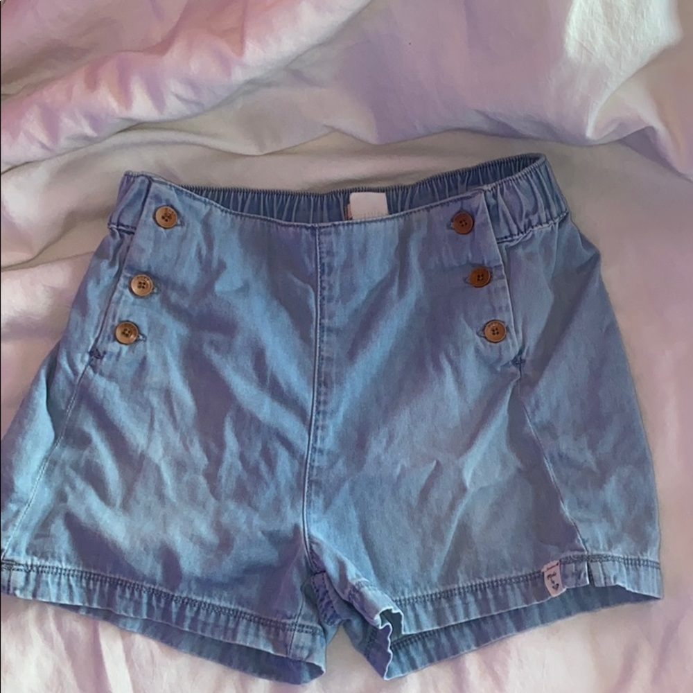 Cute Roxy Shorts in Perfect Condition